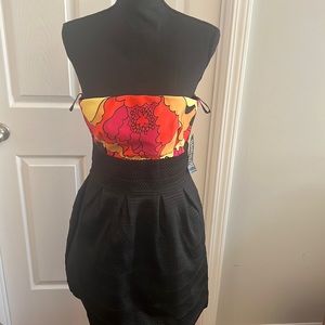 XS Floral Strapless/Tube Dress NWT